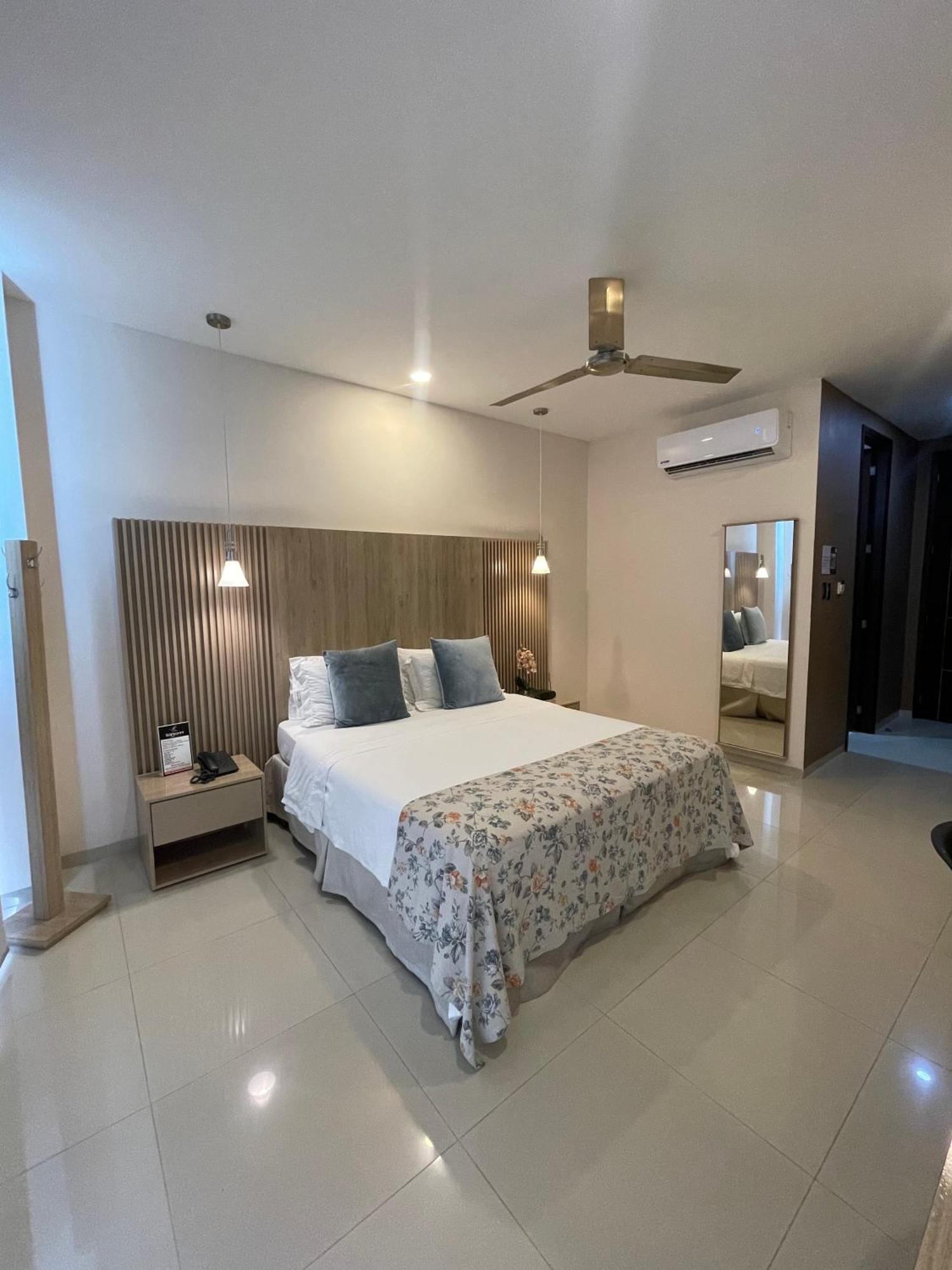 Hotel Santorini Loft มอนเตริอา ภายนอก รูปภาพ