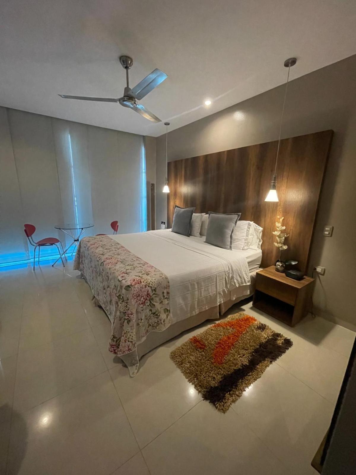 Hotel Santorini Loft มอนเตริอา ภายนอก รูปภาพ