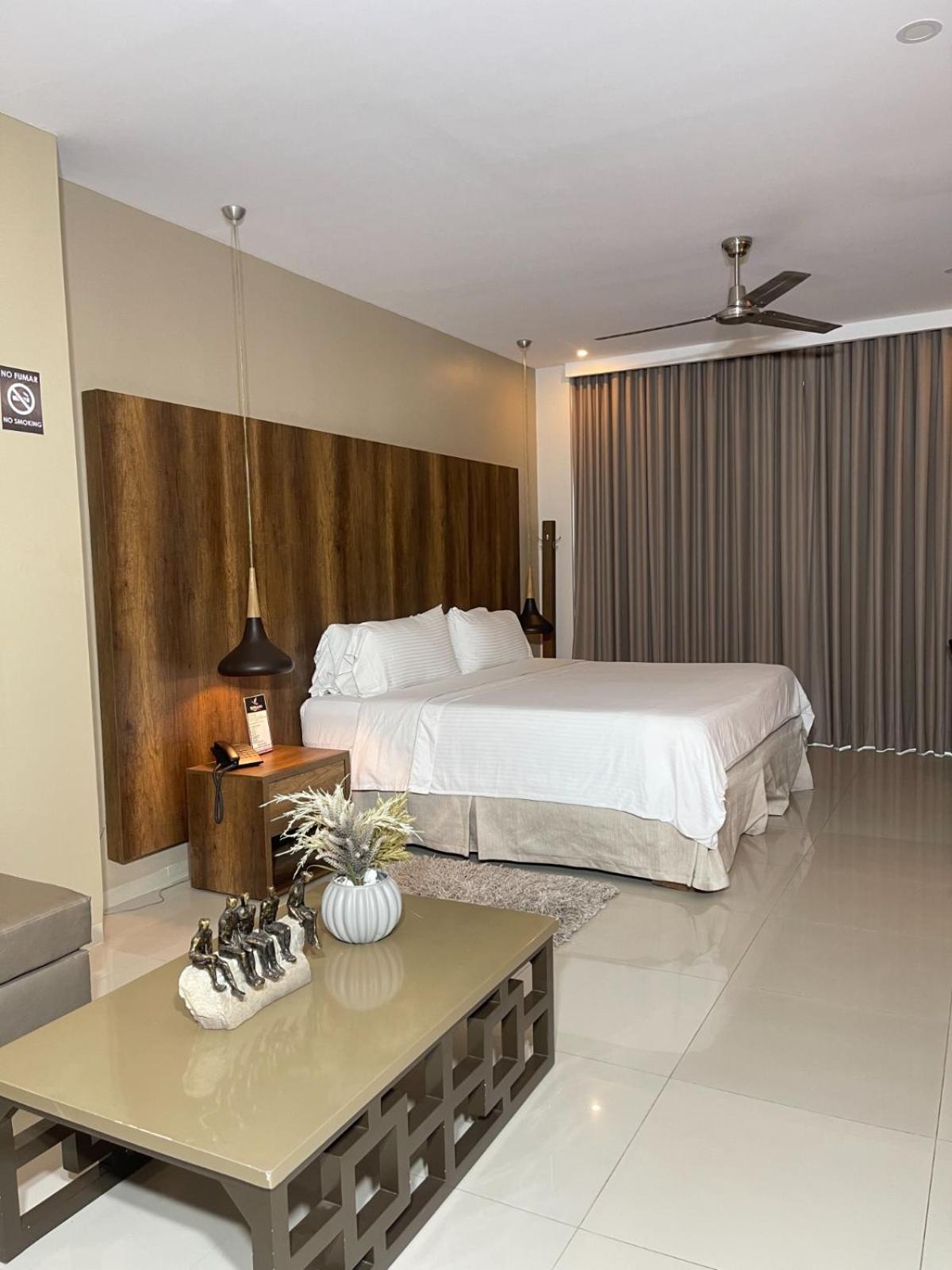 Hotel Santorini Loft มอนเตริอา ภายนอก รูปภาพ