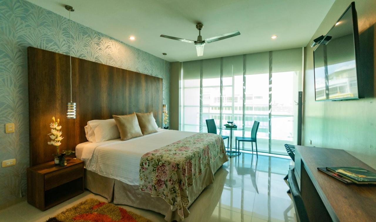Hotel Santorini Loft มอนเตริอา ภายนอก รูปภาพ